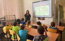 В МБОУ ДО ДЮЦ педагог дополнительного образования Н.Н. Соколова провела познавательную викторину «Вокруг света за 80 дней».