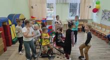 В МБОУ ДО ДЮЦ педагог дополнительного образования Е.Г. Безуглая провела мероприятие: «Осторожно, дорога!». 